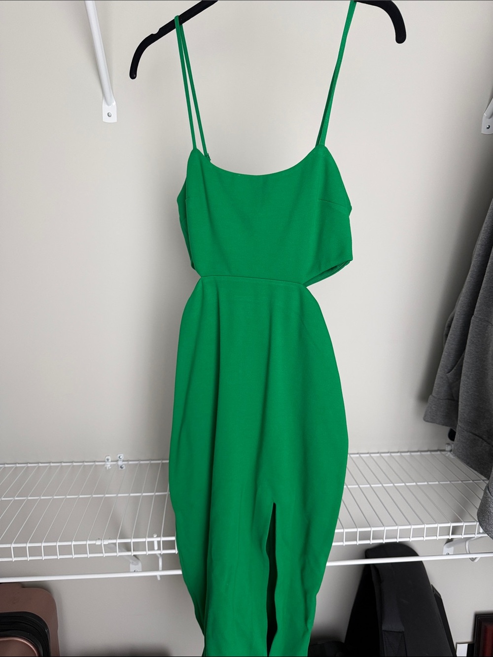 Elegant Green Slip Midi Dress with Thin Straps